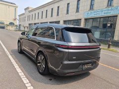 Li Auto L8 Pro - ფოტო 17