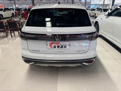 Volkswagen Touareg 300TSI Two-Wheel Drive Moonlight Edition - ფოტო 15