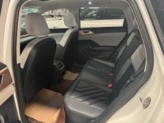 Volkswagen Touareg 300TSI Two-Wheel Drive Moonlight Edition - ფოტო 9