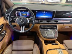 Mercedes-Benz V-Class V 300 L Long Wheelbase Luxury Edition - ფოტო 11