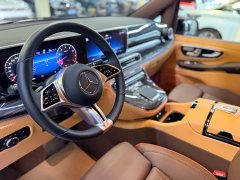 Mercedes-Benz V-Class V 300 L Long Wheelbase Luxury Edition - ფოტო 5