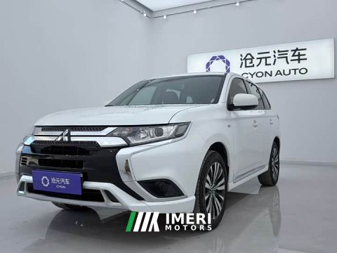 2023 Mitsubishi Outlander 2.0L FWD Comfort 5-Seater - car from China