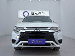 Mitsubishi Outlander 2.0L FWD Comfort 5-Seater - photo 2