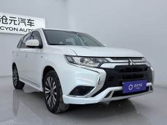Mitsubishi Outlander 2.0L FWD Comfort 5-Seater - photo 3