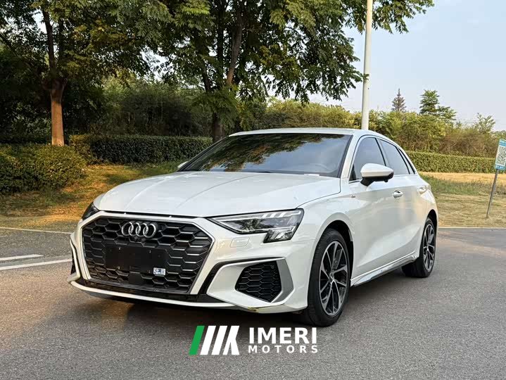 Audi A3 2021 Sportback 35 TFSI Sport - ავტომობილი ჩინეთიდან