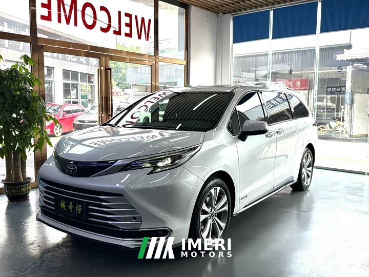 Toyota Sienna 2.5L Hybrid Platinum Edition - ავტომობილი ჩინეთიდან
