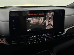 Toyota Sienna 2.5L Hybrid Platinum Edition - ფოტო 8