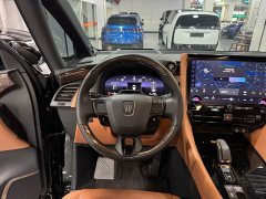 Toyota Vellfire Crown Hybrid 2.5L Executive Premier Edition - ფოტო 11