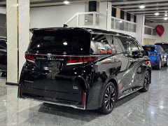 Toyota Vellfire Crown Hybrid 2.5L Executive Premier Edition - ფოტო 13