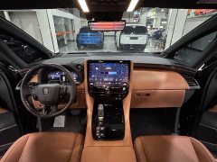 Toyota Vellfire Crown Hybrid 2.5L Executive Premier Edition - ფოტო 8