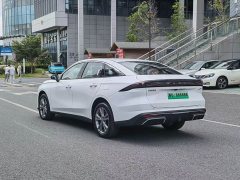 Geely Galaxy L6 2025 EM-i 140km Long-Range Edition - ფოტო 4
