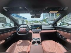 Geely Galaxy L6 2025 EM-i 140km Long-Range Edition - ფოტო 8