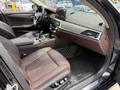 BMW 5 Series Facelift 530Li Luxury Edition Premium Package - ფოტო 9