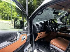 Toyota HIACE 2023 3.5L Automatic - ფოტო 13