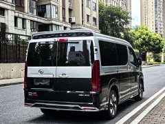 Toyota HIACE 2023 3.5L Automatic - ფოტო 4