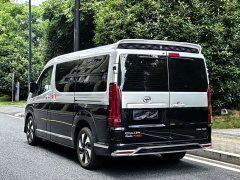 Toyota HIACE 2023 3.5L Automatic - ფოტო 6