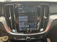 Volvo S60 B4 Smart Luxury Edition - ფოტო 12