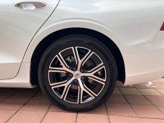 Volvo S60 B4 Smart Luxury Edition - ფოტო 19