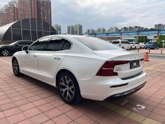 Volvo S60 B4 Smart Luxury Edition - ფოტო 6