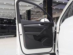 Audi Q5L 40 TFSI Luxury Dynamic - ფოტო 6