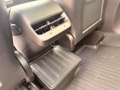 Tesla Model Y Rear-Wheel Drive - ფოტო 20