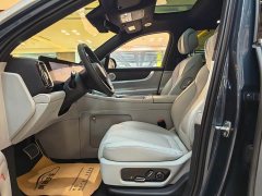 AITO M9 Extended Range Ultra 42kWh 6-Seater - ფოტო 9