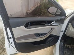 BYD Qin PLUS Champion Edition DM-i 120KM Leading - ფოტო 7