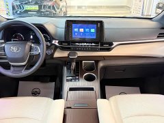 Toyota Sienna 2023 2.5L Hybrid Luxury - ფოტო 14