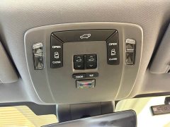Toyota Sienna 2023 2.5L Hybrid Luxury - ფოტო 15
