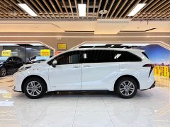 Toyota Sienna 2023 2.5L Hybrid Luxury - ფოტო 2