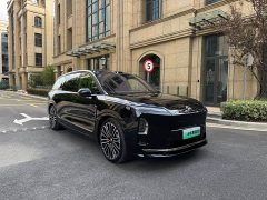 NIO ES8 2026 Six-Seat Executive Signature Edition - ფოტო 3