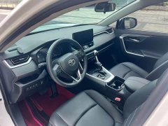 Toyota RAV4 2.0L CVT FWD 20th Anniversary Platinum Edition - ფოტო 5