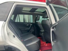Toyota RAV4 2.0L CVT FWD 20th Anniversary Platinum Edition - ფოტო 9