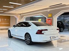Volvo S90 2025 B5 Inscription Luxury - ფოტო 3