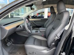 Tesla Model Y Rear-Wheel Drive - ფოტო 14