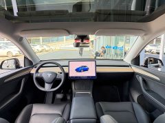 Tesla Model Y Rear-Wheel Drive - ფოტო 9