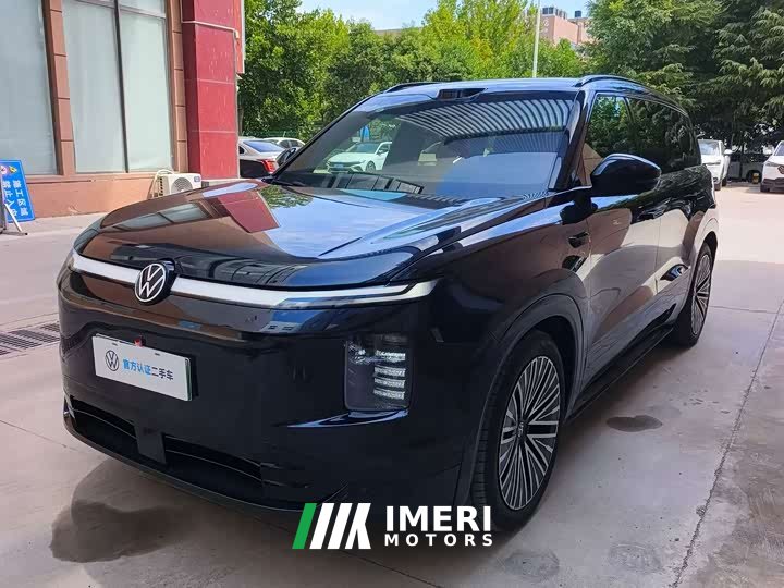 Li Auto ID. ERA 9X Max AWD - ავტომობილი ჩინეთიდან