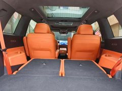 Li Auto ID. ERA 9X Max AWD - ფოტო 6