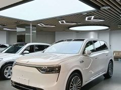 AITO M8 Extended Range Max 37kWh 6-Seat (192-Channel LiDAR) - ფოტო 1
