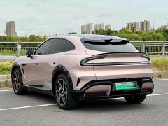 Xiaomi YU7 2025 Four-Wheel Drive Pro - ფოტო 7