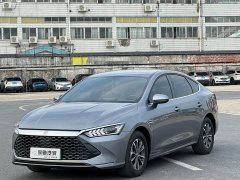 BYD Qin PLUS Glory Edition DM-i 55KM Leading - ფოტო 1