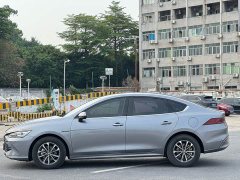 BYD Qin PLUS Glory Edition DM-i 55KM Leading - ფოტო 7