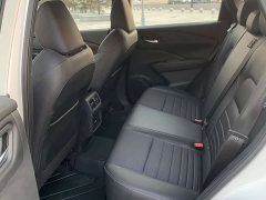 Nissan Qashqai 1.3T CVT Pilot Edition - ფოტო 10