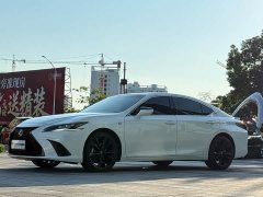 Lexus ES 2021 260 F SPORT - ფოტო 1