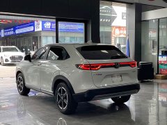 Honda Vezel 1.5L CVT Tech Edition - ფოტო 14
