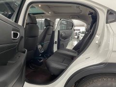 Honda Vezel 1.5L CVT Tech Edition - ფოტო 6