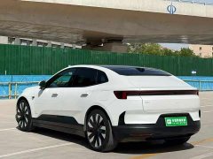 Polestar 4 Single Motor Standard Range Plus Dual Star Connected Edition - ფოტო 5