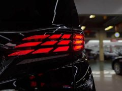 Toyota Alphard Hybrid 2.5L Premium Gold Edition - ფოტო 11