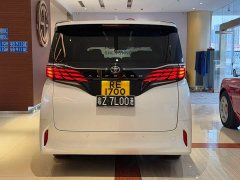 Toyota Alphard 2025 Hybrid 2.5L Premium Gold Edition - ფოტო 4