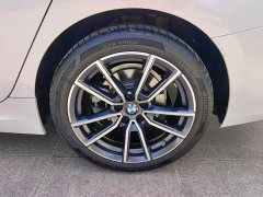 BMW 3 Series 325Li M Sport Package - ფოტო 16